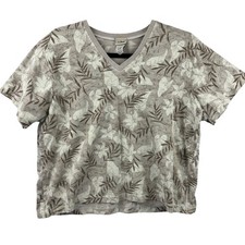 L.L. Bean T-Shirt Womens Medium Tan Tropical Floral V-Neck Cotton Made in USA