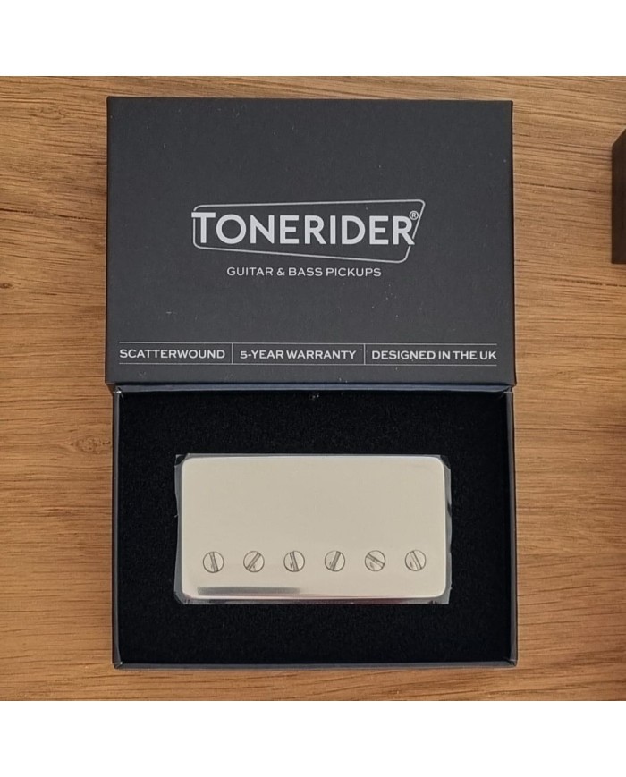 Humbucker Alnico 4 Classic Bridge F-spaced équilibre sonore en nickel