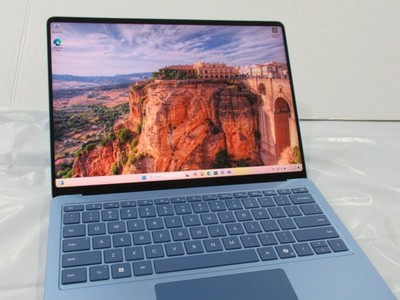 Microsoft Surface Laptop, Copilot+ PC 13'' Eli/16/512 - Sapphire