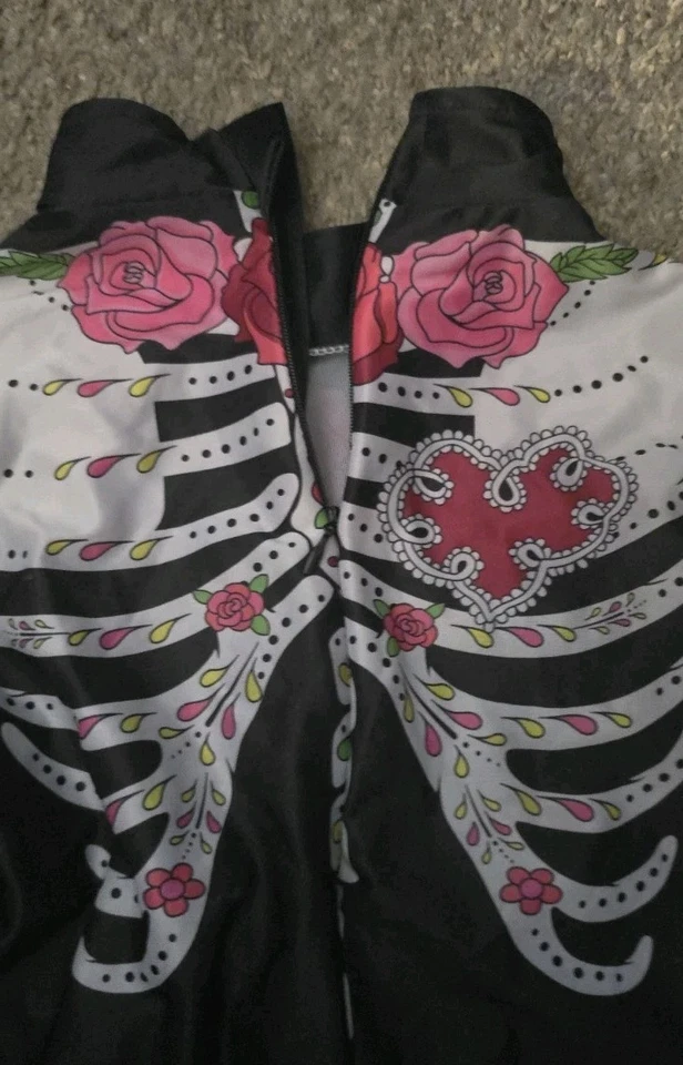 Disfraz Dia De Los Muertos Niñas Rosa Esqueleto 46" Largo 28" Ancho, Sin Etiquetas J7 Foto 4 de 4