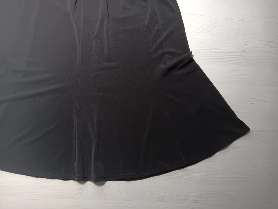 Falda Negra Vintage Notations Cintura Elástica Talla Mediana Hecha en EE. UU. Foto 2 de 4