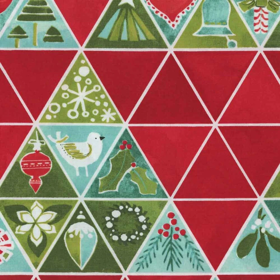 Tela geométrica de algodón carmesí con mosaico de árbol de Navidad invernal Fat Quarter Moda Foto 4 de 4