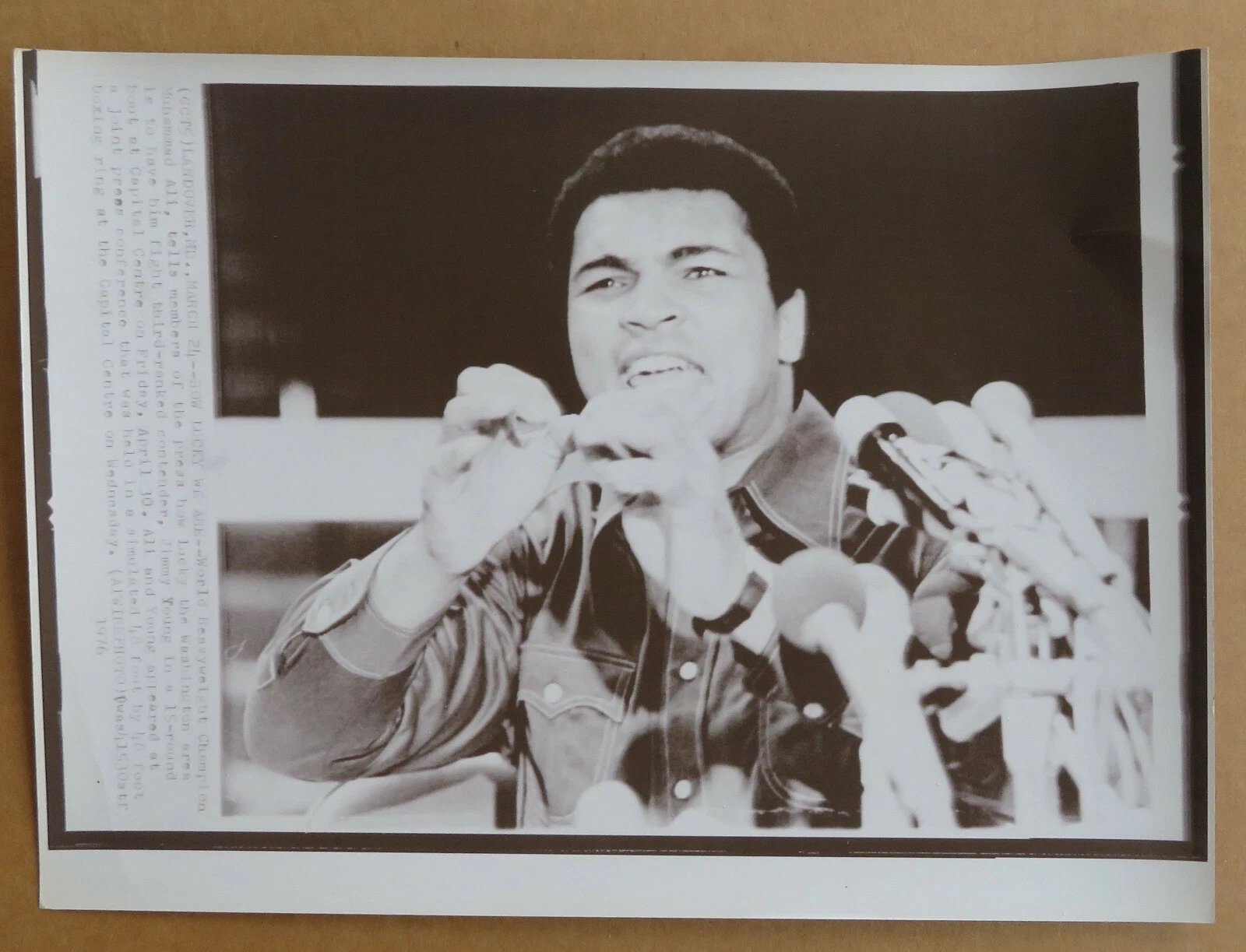 Muhammad Ali vs Jimmy Young vintage boxing wire photo 1976 - 画像2/4