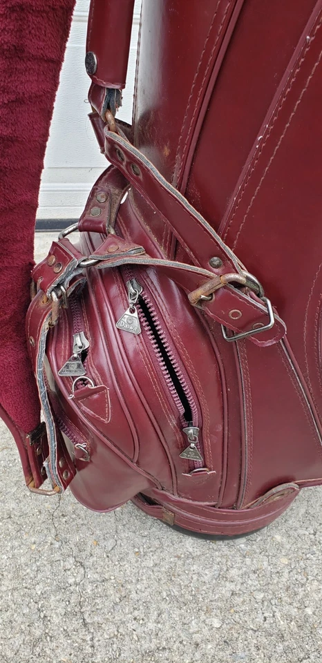 Сумка для гольфа Daiwa темно-бордовая кожа ремень чехлы на головки дождевых клюшек сумка стойка винтажная - Изображение 2 из 4