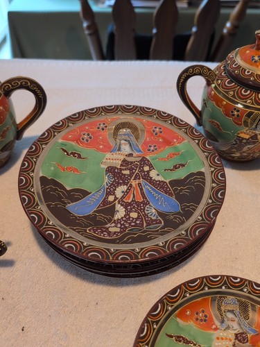 Vintage Satsuma Tea Set Raised Moriage Enamel Hand Painted Japan 15 Pieces - Picture 4 of 7