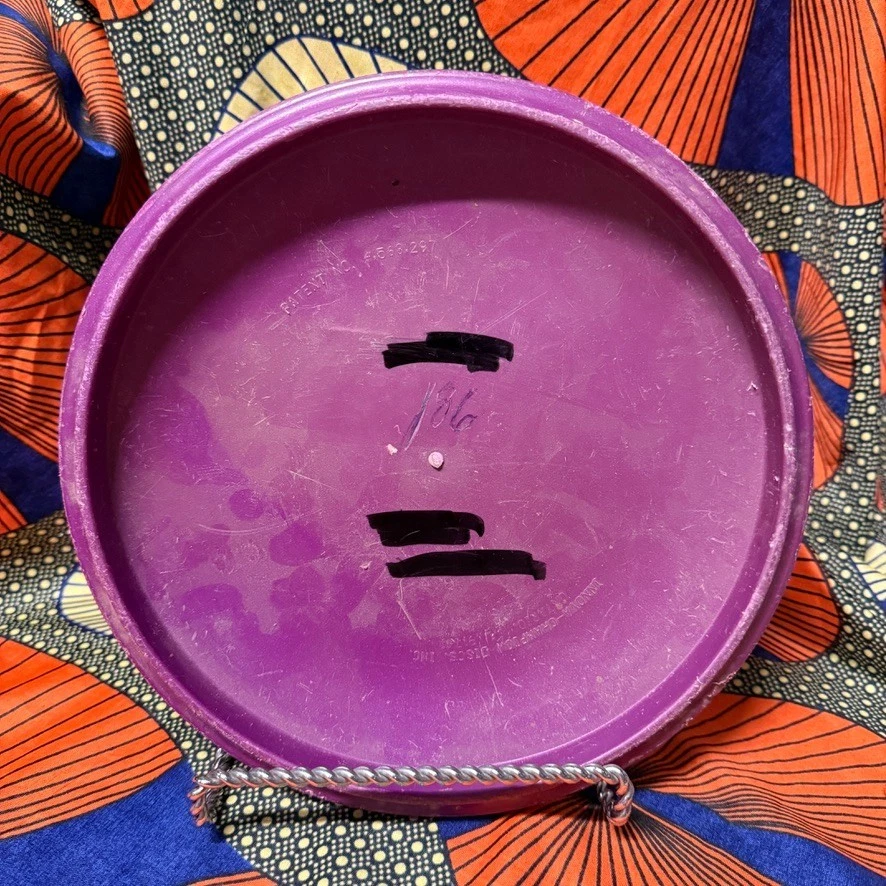 Innova Ontario Champion Cobra Pre-CE Purple Patent #4568297 184g Rare Old Mold D - Image 2 of 4