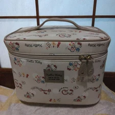 Hello Kitty Vanity Pouch 2023 Pink Cosmetic Bag Used