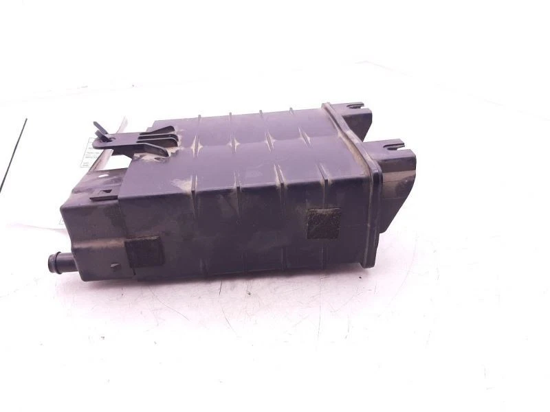 Bote de vapor de combustible 2,0 L 14 15 16 17 18 Ford C-Max FV6Z9D653C Foto 4 de 4