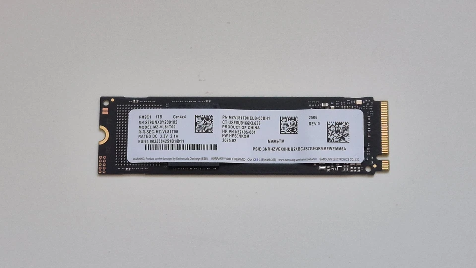 Samsung PM9C1 1TB NVMe PCIe M.2 SSD Gen4 x4 - MZVL81T0HELB (As new)