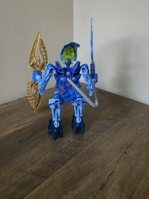 LEGO BIONICLE Agori (8975) Berix 100% Complete And In Great Condition