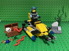 Lego 7770 Aqua Raiders Deep Sea Treasure Hunter Scuba Diver Minifigure Ocean Sub
