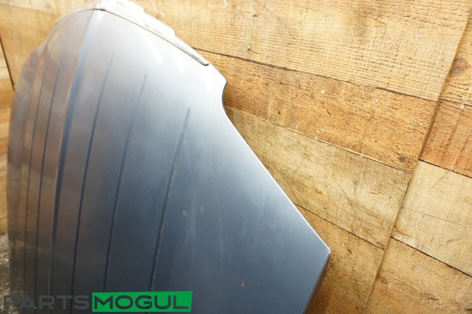 Chrysler Crossfire Hood 2004-2008 OEM Foto 3 de 4