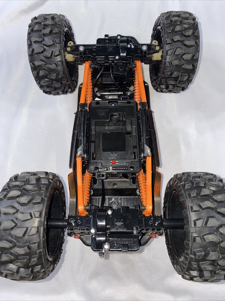 New Bright R/C 4x4 Jeep Trailcat Rock Crawler - Orange 61038