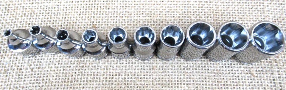 BLUE POINT (10) Piece 3/8" Drive Inverted Torx Socket Set E4-E20 - Image 2 of 4