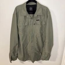 Wrangler ATG Men's Large Olive Green Long Sleeve Button Down Lightweight Shirt