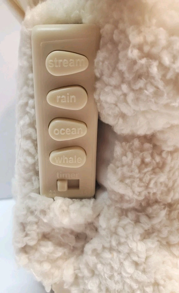 Cloud B Sleep Sheep Cordero | Sonidos calmantes para bebé | Temporizador y volumen ajustables Foto 3 de 4