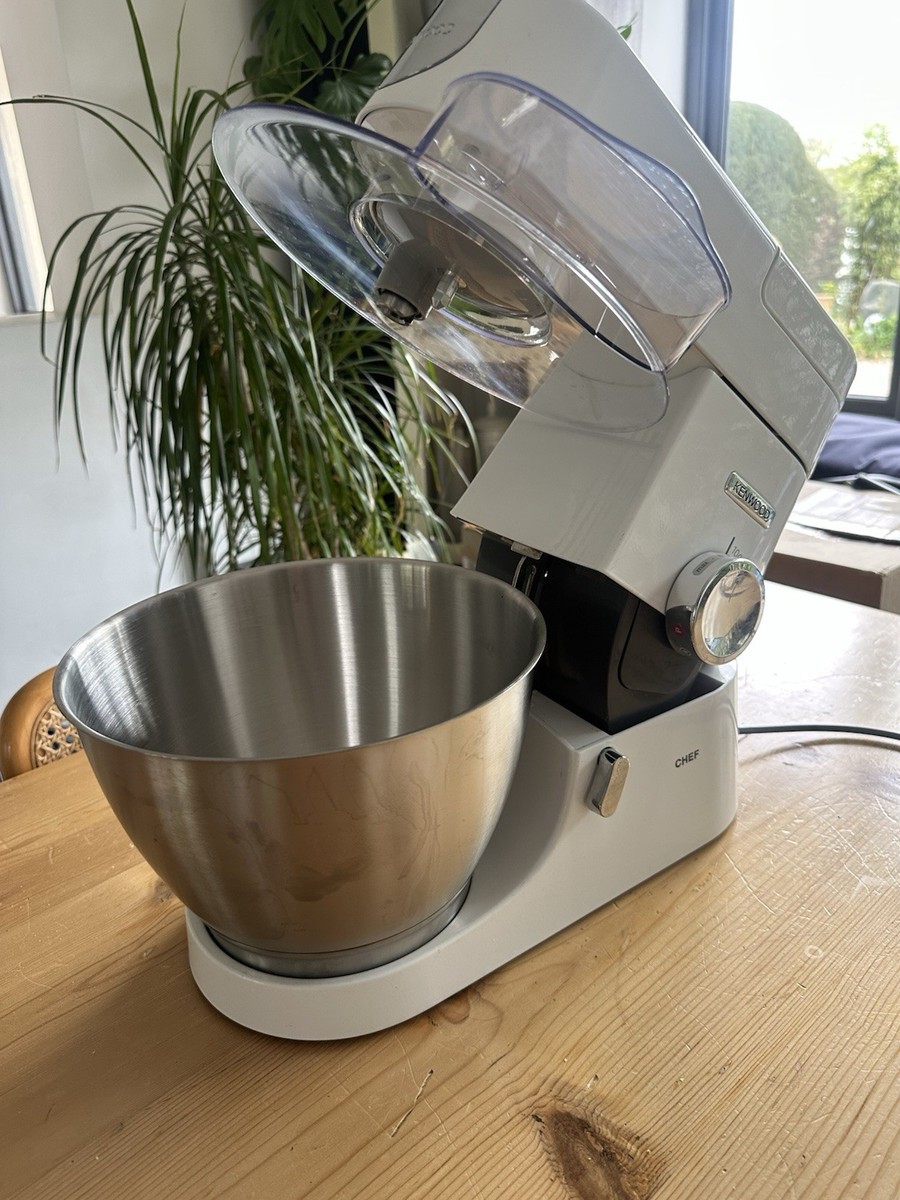 Kenwood Chef stand mixer KVC30 with food processor attachment