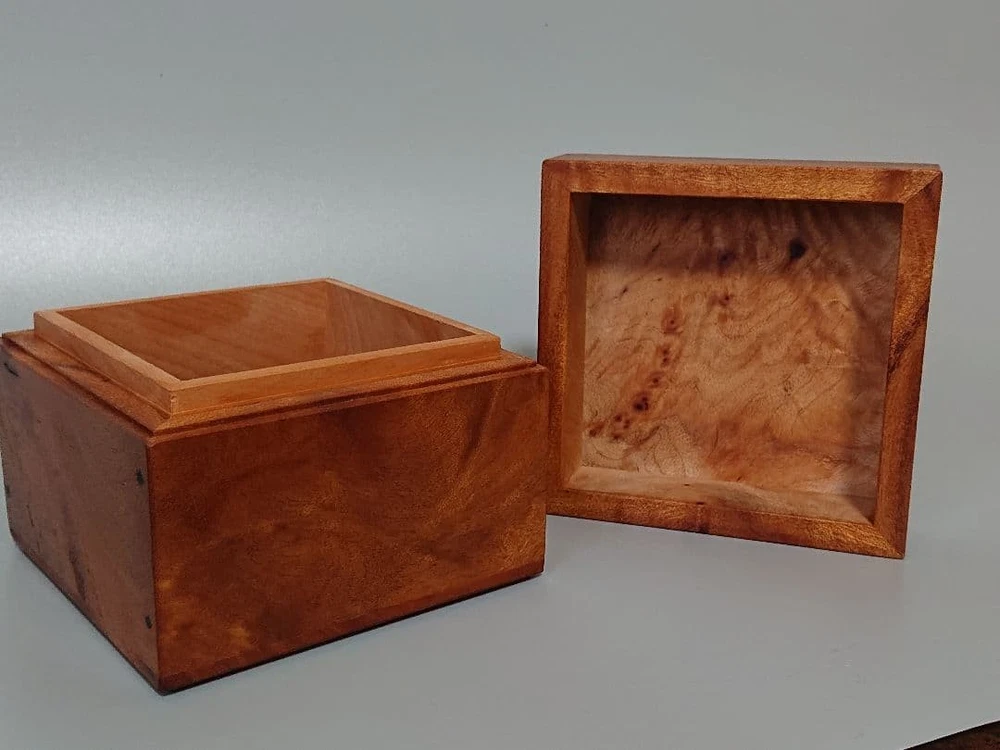 Jubako Bento Box Japanese Solid wood joiner antique tamamoto cover