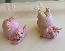 Playful Pig Figurine Set Of 2 Adorable! Detailed Resin