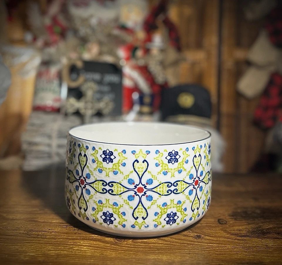 Tazón de sopa de cereales Signature Housewares Inc. 5” x 2-3/4” excelente estado Foto 4 de 4