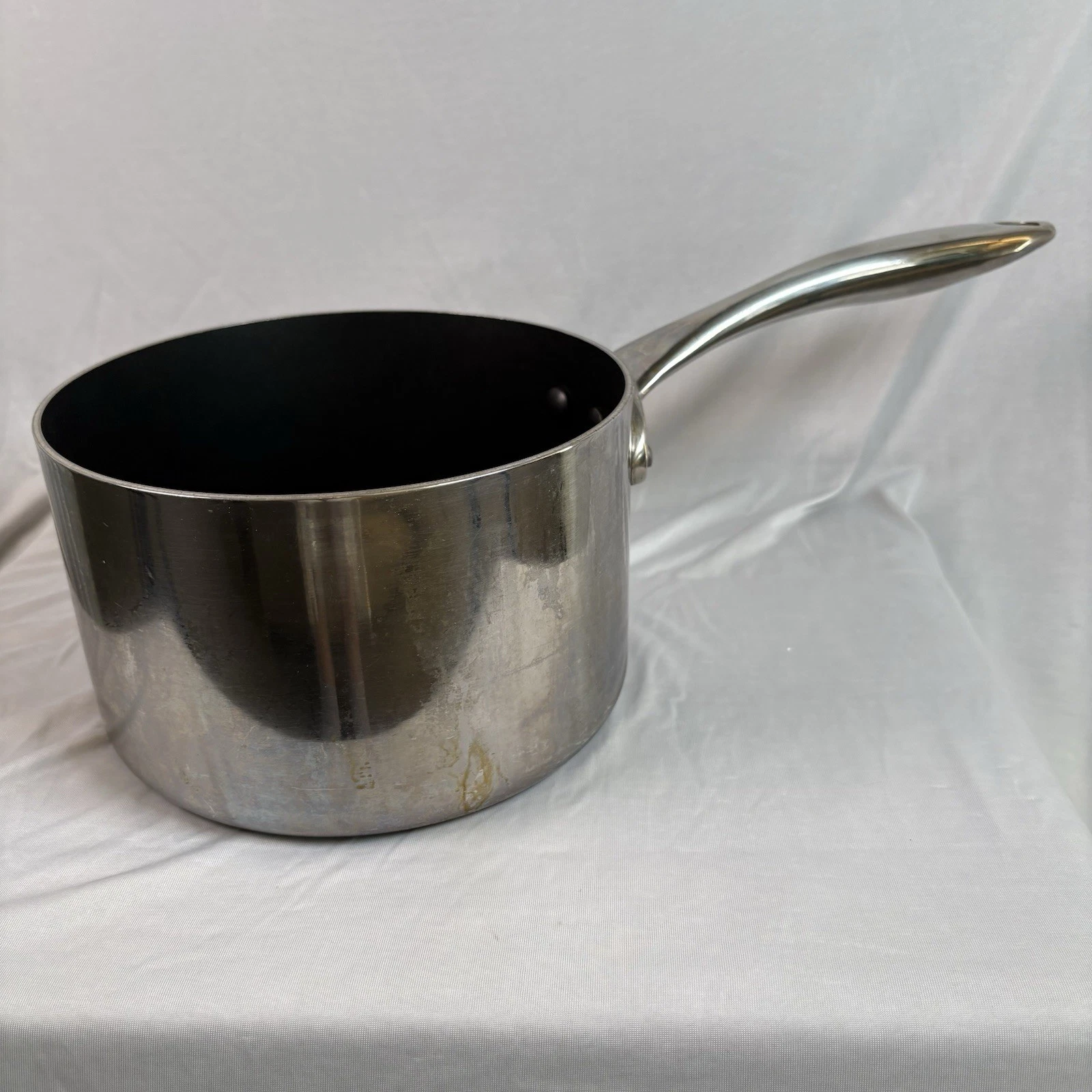 MasterClad Pro Series Saucepan Non-PFOA Nonstick Titanium 5 Ply S/S 3 Qt.
Opens in a new window or t