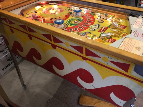 Gottlieb Captain Kidd 1960 Wood rail Pinball Machine (early Sample) - Picture 9 of 12