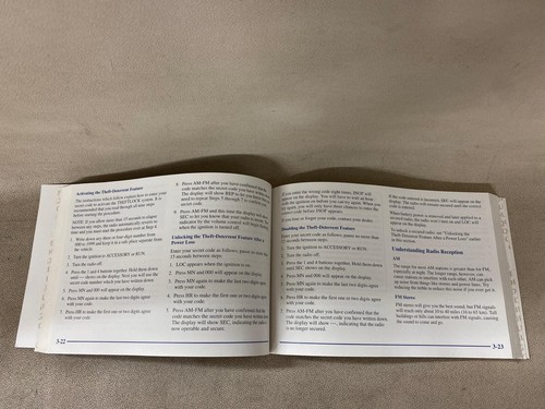 1998 GMC 1500 Pickup Owners Manual with Black Case OEM - Picture 6 of 10
