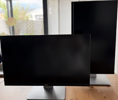 2x Set  Dell UltraSharp U2515HC 25 Zoll IPS LCD Monitor QHD 2560x1440 HDMI DP