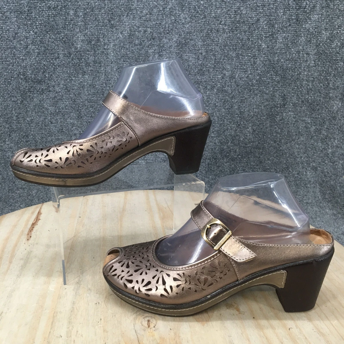 White mountain store miso shoes