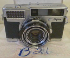 Fujica 35-SE 35mm Film Camera  Fujinon 1:2.8 f 4.5cm Lens - AS/IS - B21