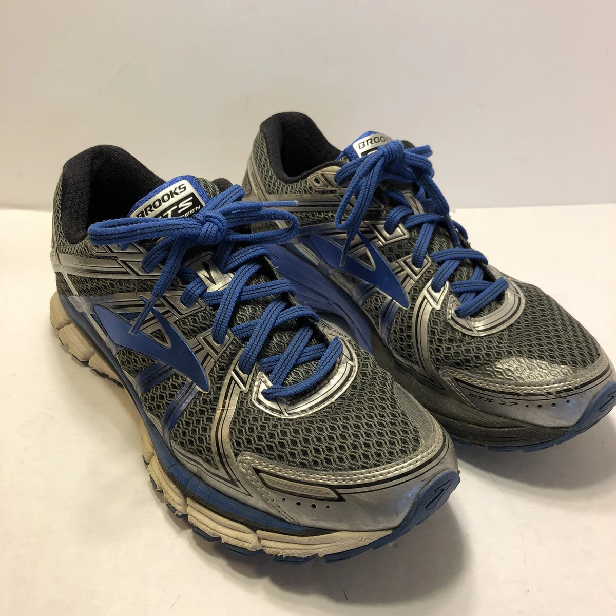 Brooks adrenaline gts top 17 mens size 9.5