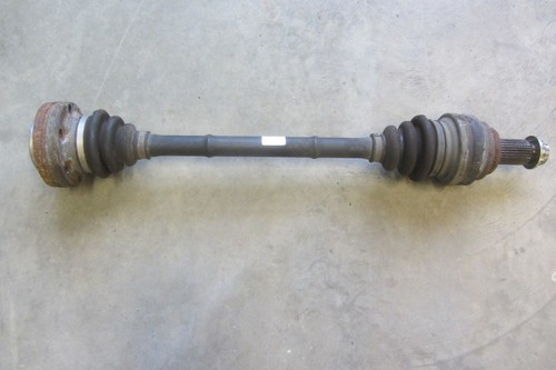 BMW E91  E90 330xd Antriebswelle Antriebswelle Gelenkwelle hinten links
