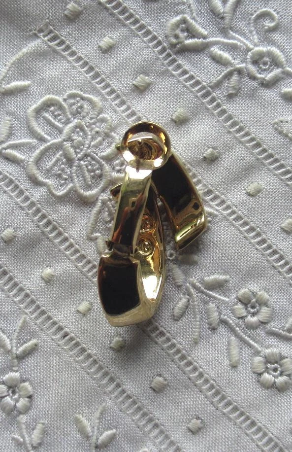 GOLDENE CREOLE - OHRSTECKER - RECHTS - EINZELSTÜCK - PIERRE LANG - Bild 3 von 3