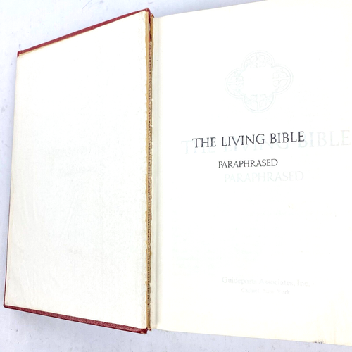 1971 The Living Bible Paraphrased Tyndale House Padded Hardcover Red Vintage - Picture 7 of 19