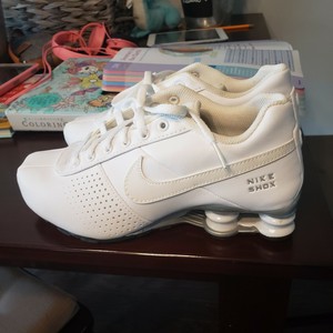 tênis couro nike shox