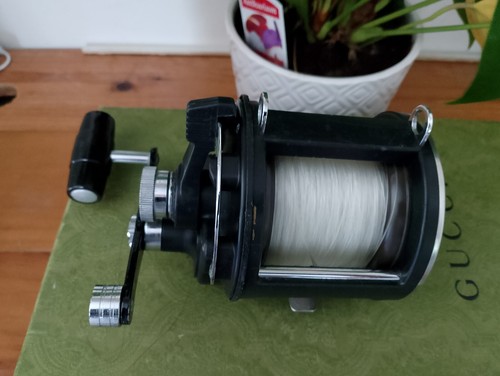 Vintage Penn 114 Senator Reel MADE IN USA. - Picture 2 of 18