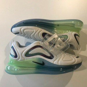 air max with water in the bubble