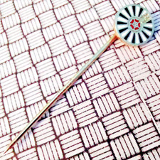 Round Table Vintage Stick Pin Badge 10mm x 48mm