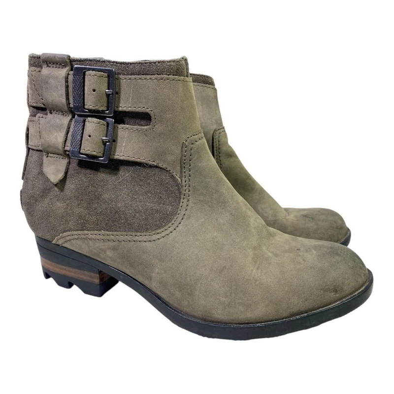 sorel lolla waterproof ankle boots