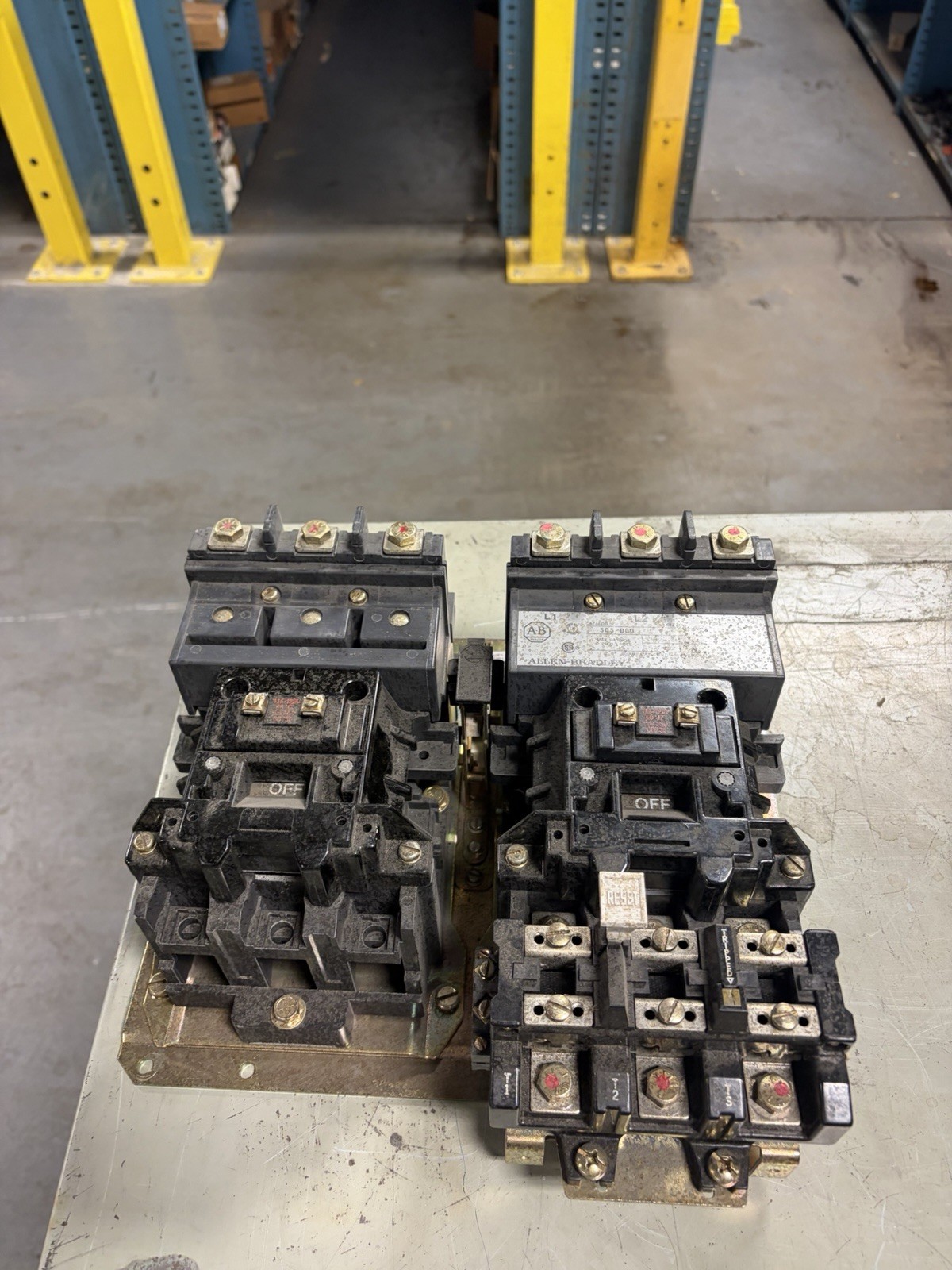 Allen Bradley 505-DOD Size 3 Reversing Starter 120V Coil 90A 505-D0D USED