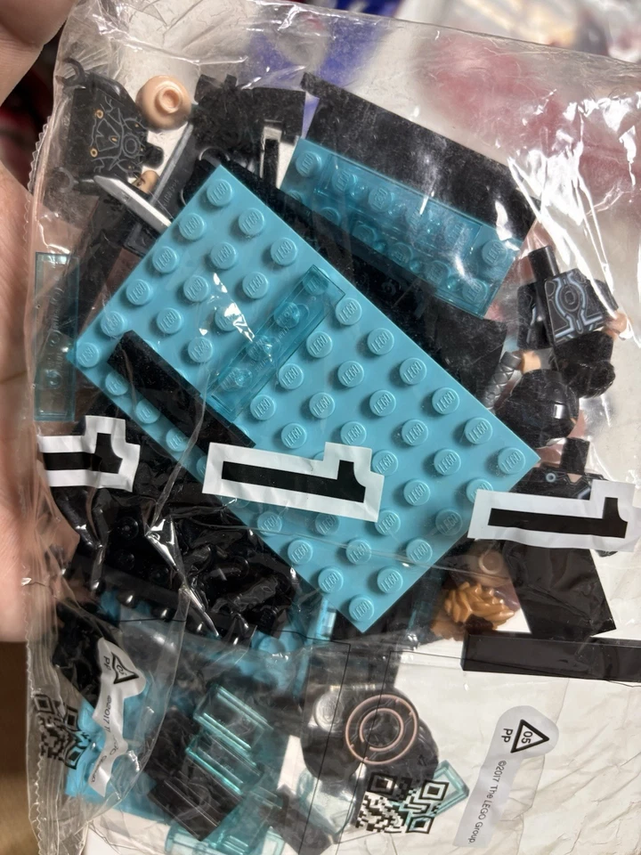 LEGO 21314 Ideas TRON: Legacy – Brand New Bag Unopened No Box - Image 2 of 4