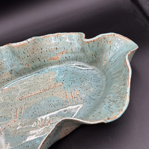 Studio art stoneware centerpiece bowl zigzag pattern - Picture 4 of 10