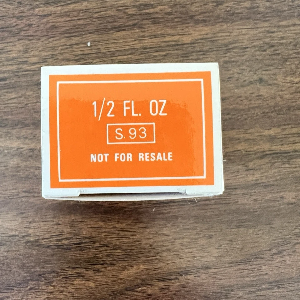 Mini Perfume Nina Ricci Bigarade Eau de Toilette De Colección en Caja París 1/2 Fl Oz Foto 3 de 4