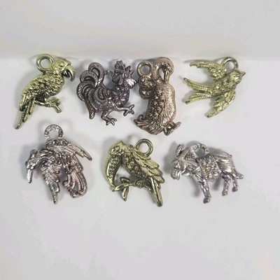 7 Eppy Animals Metallic Color Plastic Gumball Vending Prize Lot (A54)