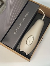 SmoothSkin Pure Adapt IPL SSG3 Hair Removal Device   White/Gold   Open Box NEW