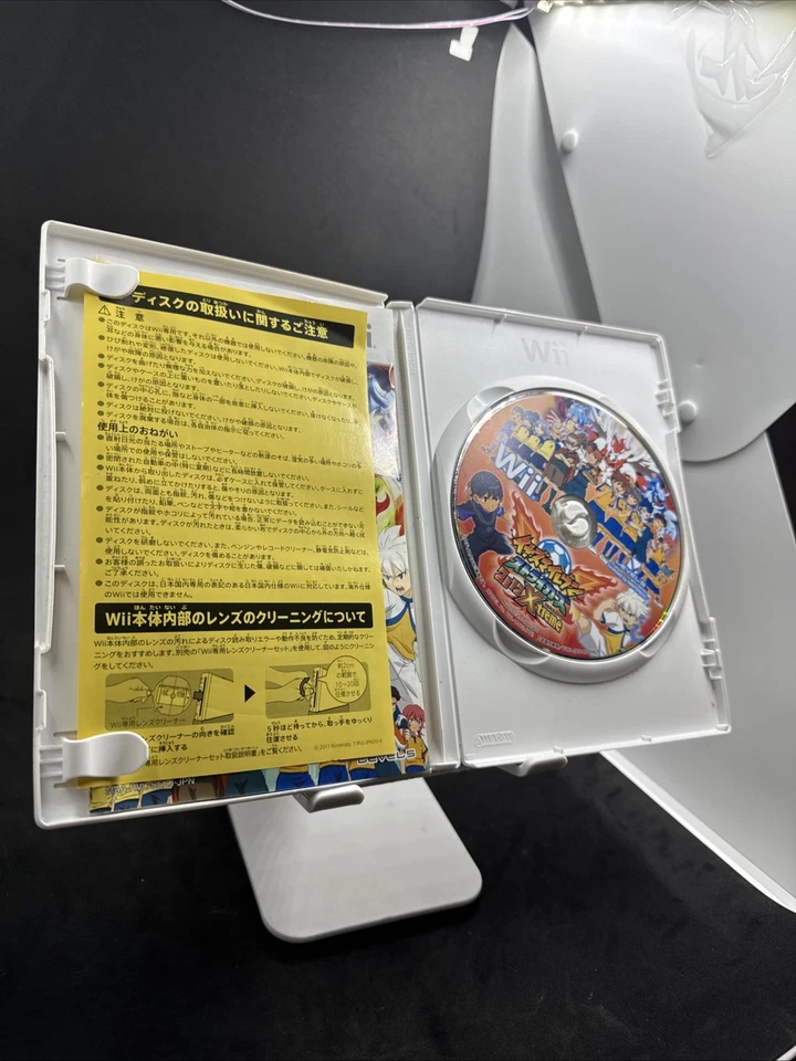 Inazuma Eleven Strikers 2012 Xtreme (Nintendo Wii, 2011) - Japanese Version - Image 2 of 4
