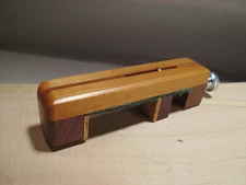 Cherry and Walnut Appalachian Mountain Dulcimer Capo - Cherry stripe - U.S.A.