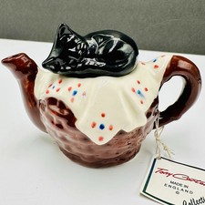Tony Carter Teapot In Collectible Tea Pots & Sets for sale