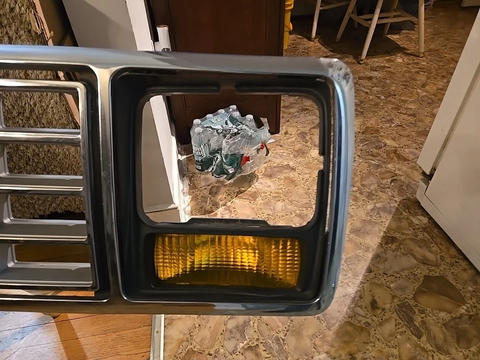 Ford Econoline Van Grill 1983-1991 cromada y Argentina 1986 Ford Van OEM E150 E250 Foto 3 de 4