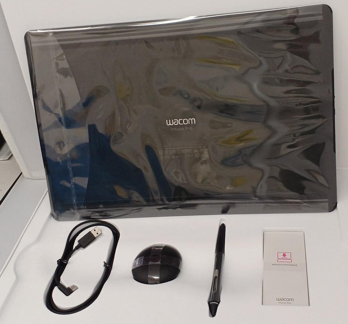 その他 Wacom Intuos Pro Large Wacom Intuos Pro Large